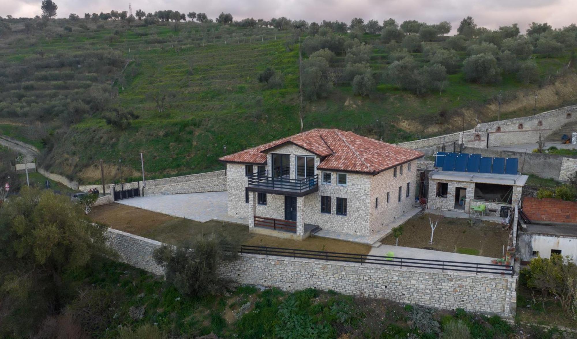 Villa Balliu Berat Buitenkant foto